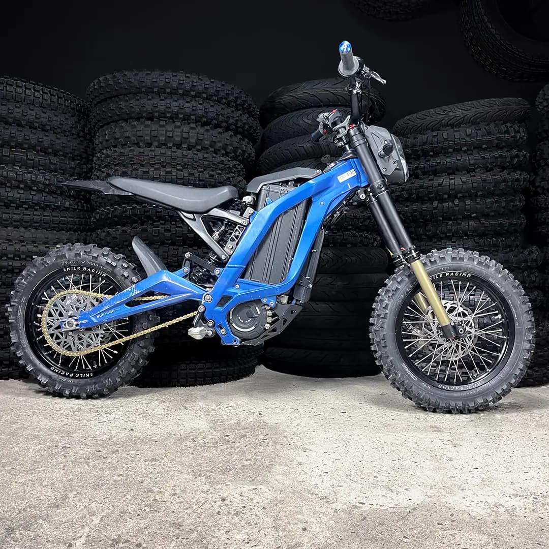 No. This is an e-moto. 